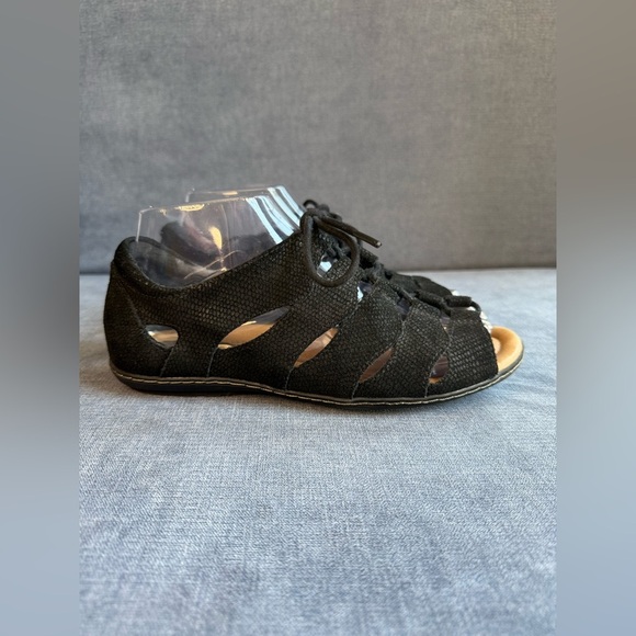 Earth Plover Sandals Shoes Woman’s SZ 7 Black Leather Lace Up Casual Comfort - Picture 1 of 10